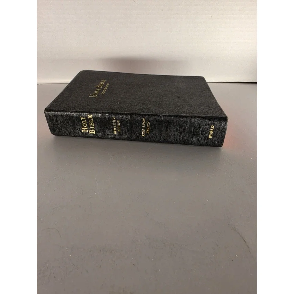 Vintage Holy Bible KJV Red Letter Concordance World Publishing Self Pronouncing